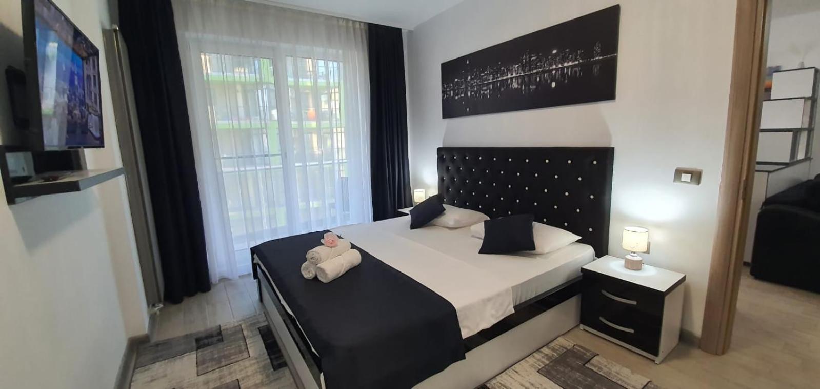 Alezzi Resort Luxury Apartament Prima Linie La Mare นาโวดาริ ภายนอก รูปภาพ