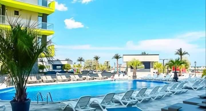 Alezzi Resort Luxury Apartament Prima Linie La Mare นาโวดาริ ภายนอก รูปภาพ